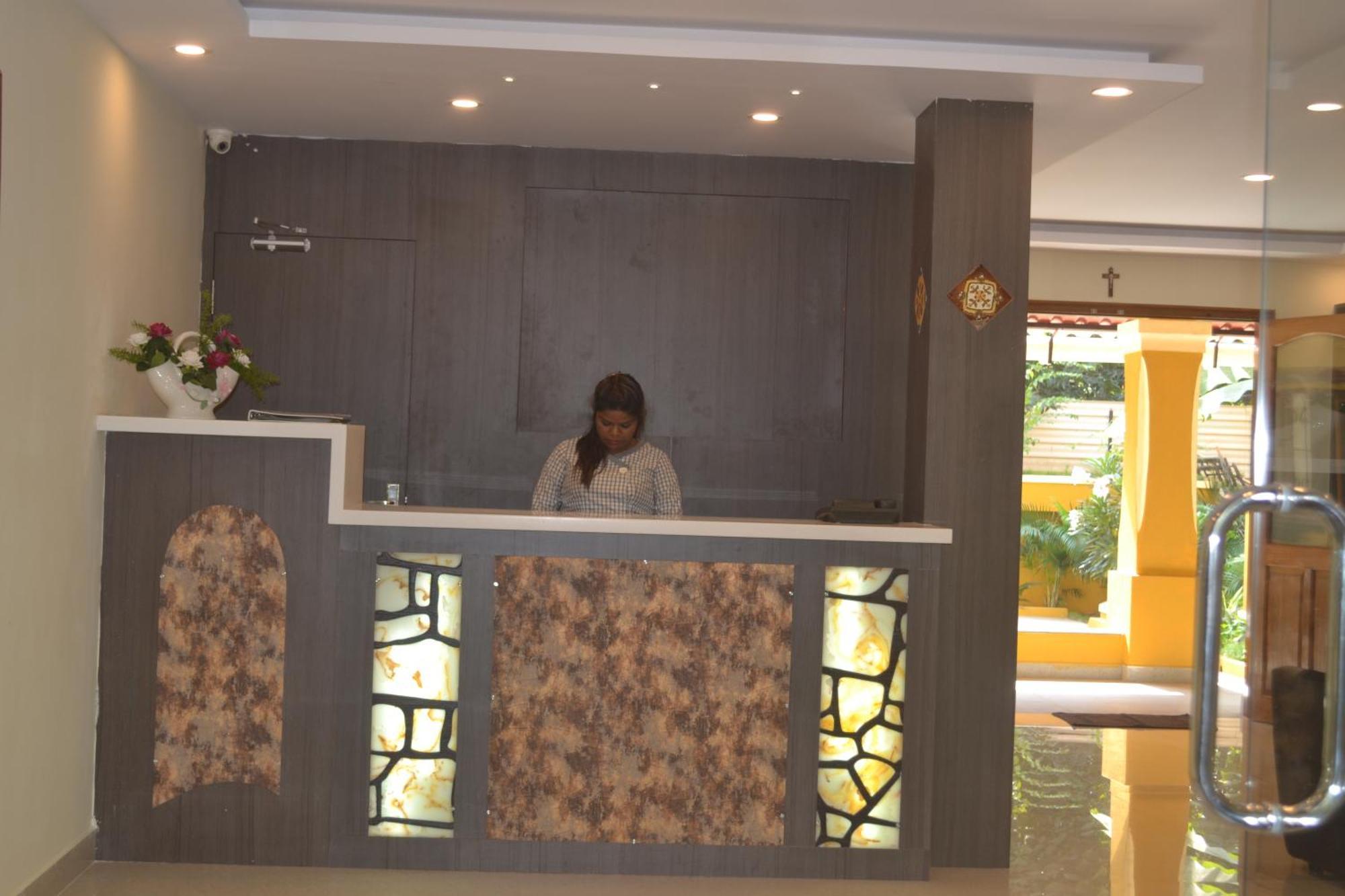 The Majorda Pristinne Hotel Екстериор снимка
